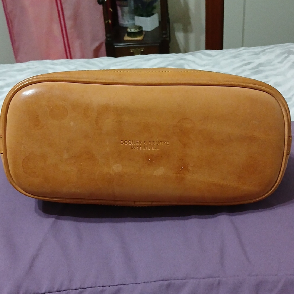 Dooney & Bourke - Picture 6 of 11